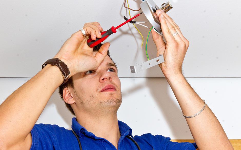 électricien urgence Suresnes